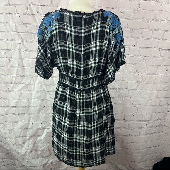 Anthropologie sarah plaid embroidered tunic  dress sz 10 petite Dolman Sleeve - Picture 3 of 9